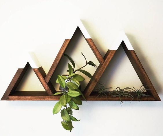 3 Useful Benefits Of Creating Wooden Mountain Shelf DIY At Home