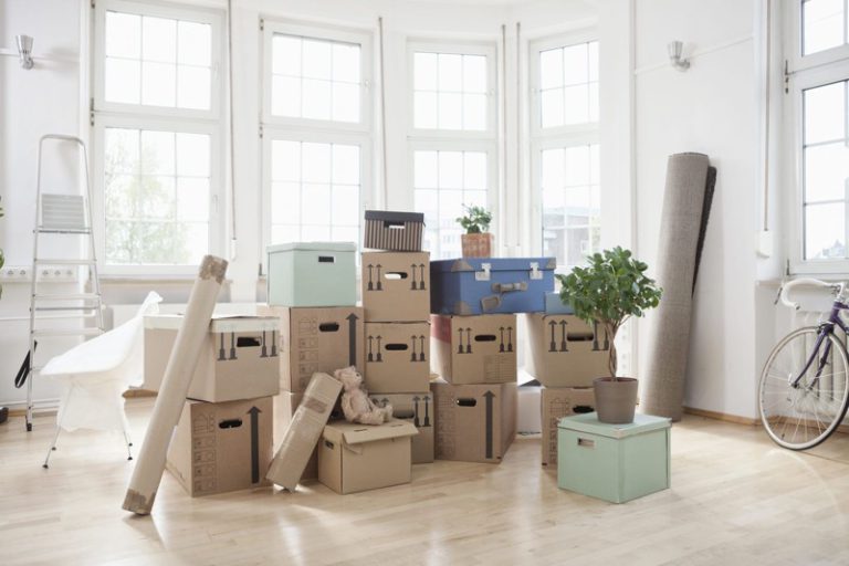 8 Tips for Packing and Protecting Furniture During a Move